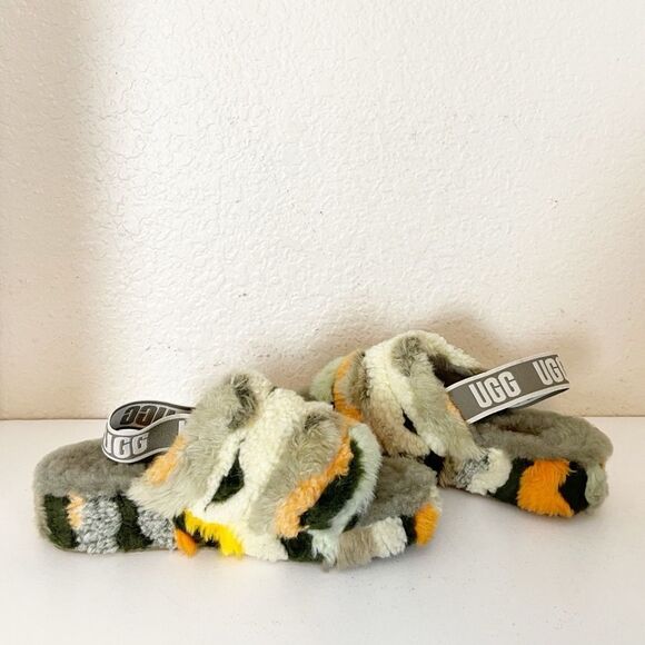 UGG fluff slippers in olive Cali camo with orange. 8 - Picture 4 of 13